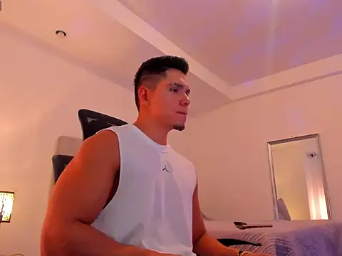 chris morgan7 online show from February 4, 10:49 pm