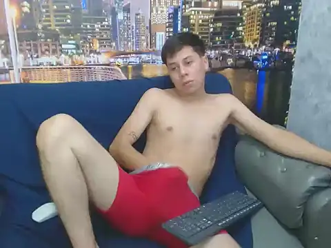 santiago xxxcol online show from February 2, 11:46 pm