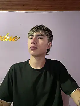 AlexanderCollman2 online show from April 15, 11:26 pm