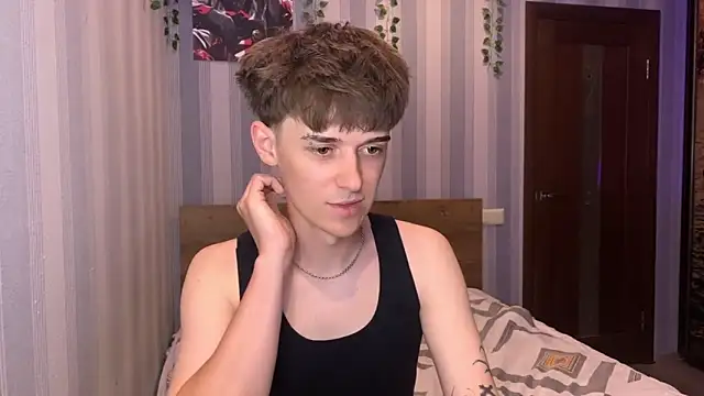 Sweet Dude online show from May 26, 6:59 pm