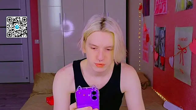 Ron Vilss online show from March 20, 6:17 am