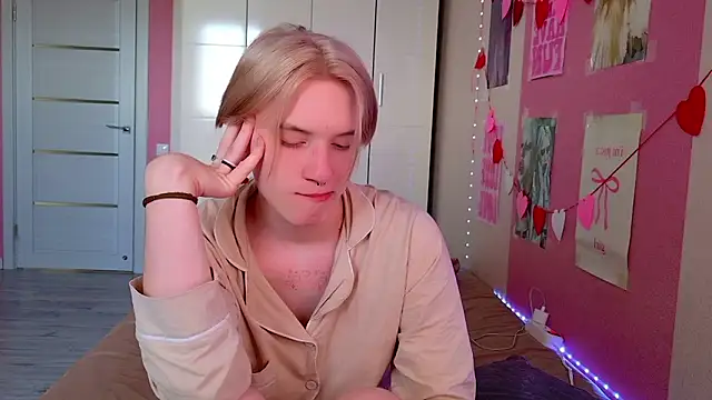 Ron Vilss online show from April 9, 6:19 am