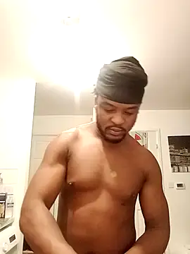 secretshhh202 online show from February 8, 12:27 am