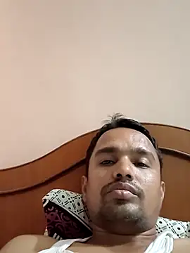 Mumbai handsom92 online show from March 4, 5:20 pm