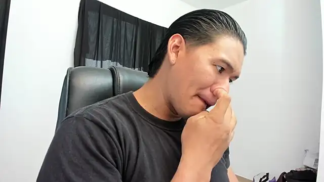 Andres28-2000 online show from April 9, 2:34 pm