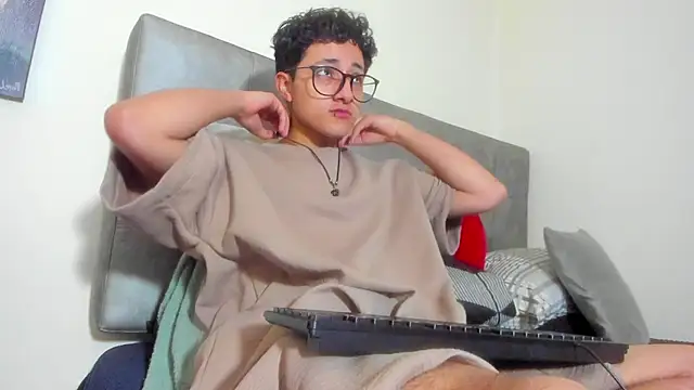 Adonibaskerville4 online show from March 16, 1:48 pm