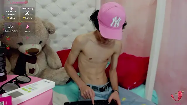 thanier 18 online show from February 13, 8:03 pm