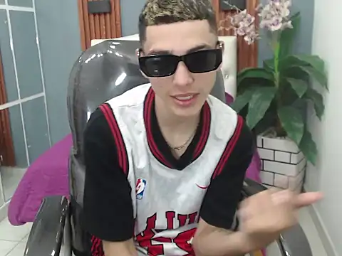 Asher costa online show from February 11, 6:35 pm