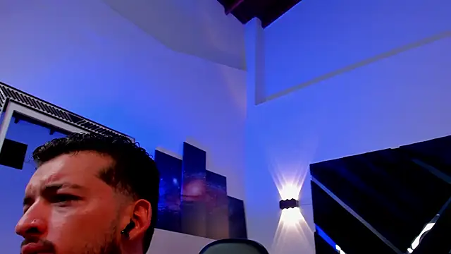 Logan Wolf-js online show from April 12, 11:38 pm