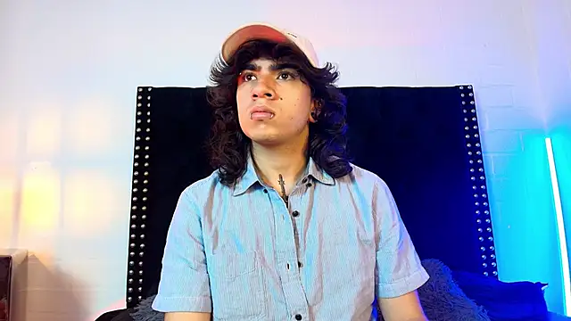 Axell Kussh online show from February 17, 2:49 pm