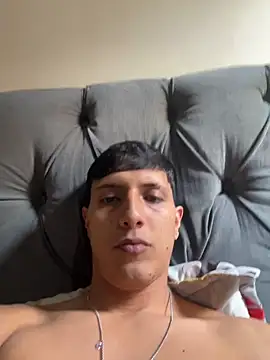 jaysimons11 online show from March 21, 8:02 pm