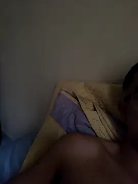 MOREN044 online show from February 8, 5:06 pm