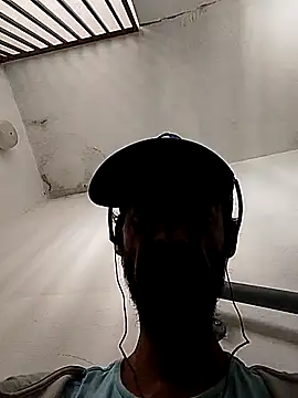 Swicth love online show from March 13, 6:58 pm