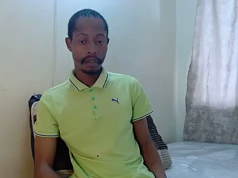 MRSHYGUY29 online show from May 21, 7:59 am