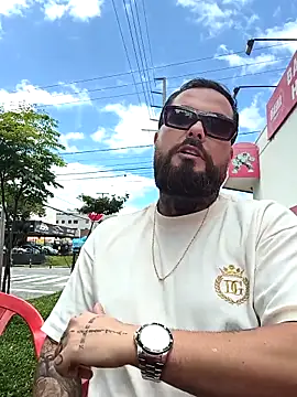 PelifiFilipee online show from March 1, 3:01 pm