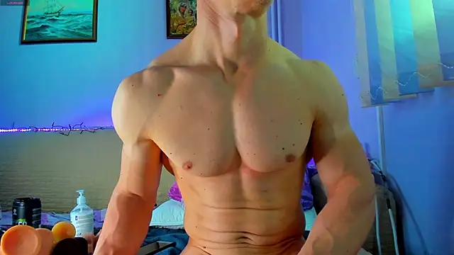 Shestifold  online show from January 23, 1:02 pm