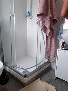 ondlaniej online show from March 14, 12:01 pm