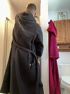 adonimus94 online show from March 21, 7:29 pm