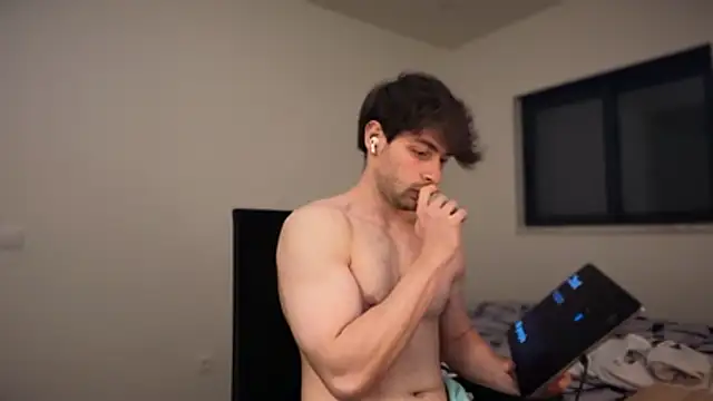 Leo Justin25 online show from March 2, 6:37 pm