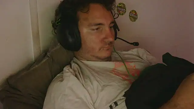 pbilip7787 online show from March 9, 10:26 pm