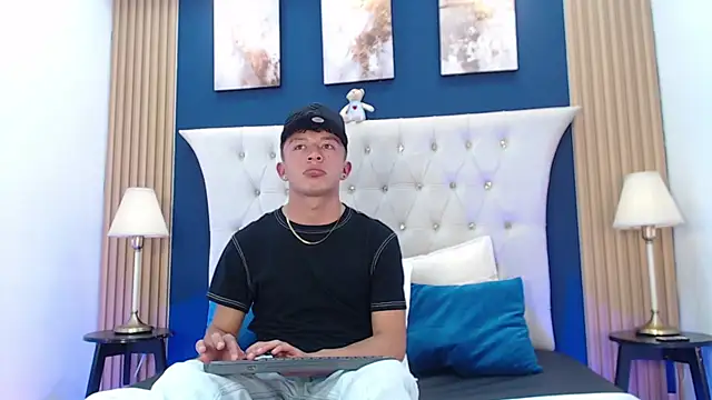 Dark Nico online show from February 14, 4:07 am