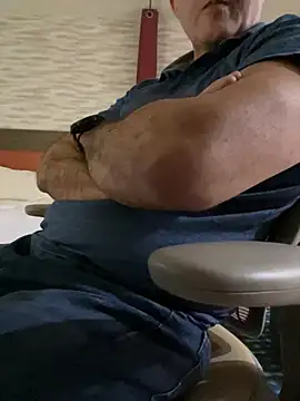 Cum4youTonight online show from February 12, 11:55 pm