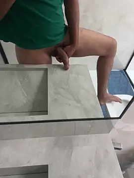 twink231 online show from April 9, 10:21 am