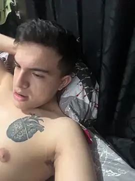 nico pelusa online show from April 7, 12:27 pm