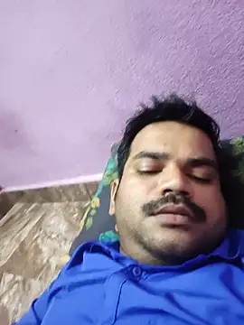 rkr1996kum online show from July 9, 5:28 pm