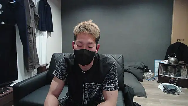 ryuaaaaa online show from March 26, 5:17 pm