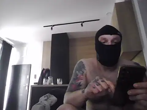 Narcyzzz87 online show from April 12, 7:10 am