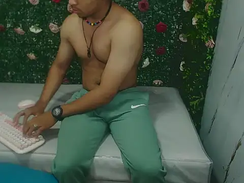 dylans brown online show from February 21, 3:46 pm