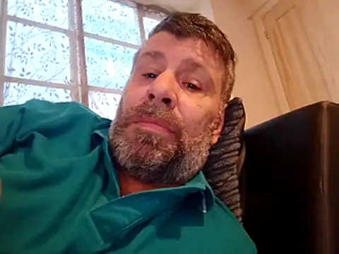 stud2512 online show from March 10, 4:57 pm