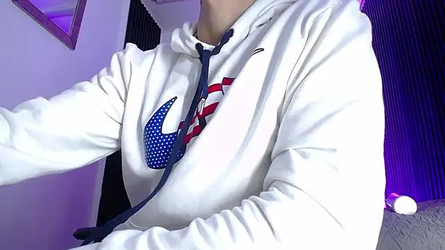 Grant Irons online show from March 9, 11:48 am