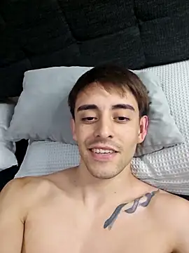 gastontwink online show from March 3, 12:18 am