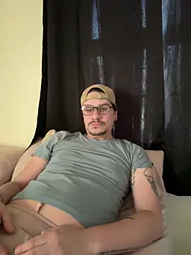 JustJakkinAround online show from March 5, 8:49 pm