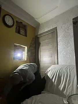 Alesio Alesio online show from April 22, 8:24 pm