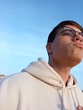 Alejandro27003 online show from February 27, 5:34 pm