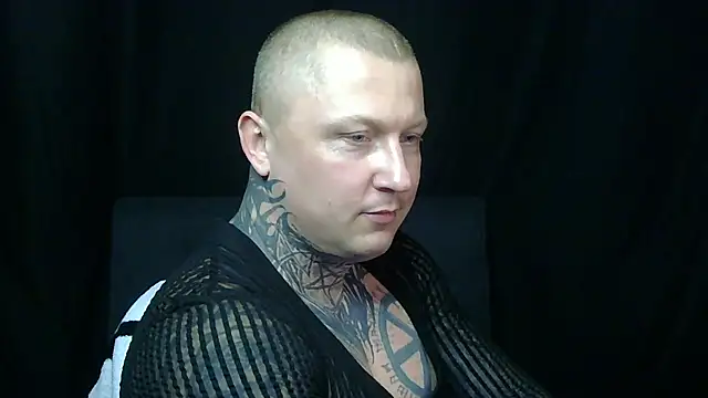devilWithTats online show from April 21, 9:59 am