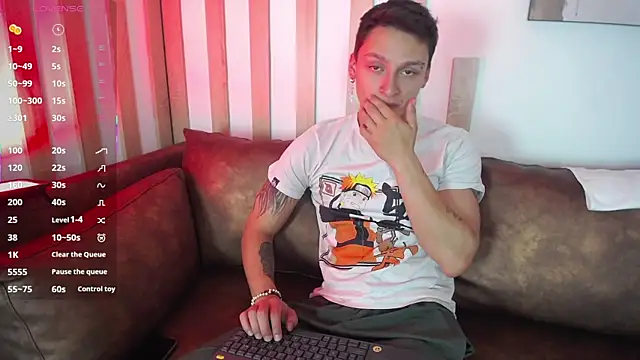 DIEGO JONES online show from May 28, 1:31 pm