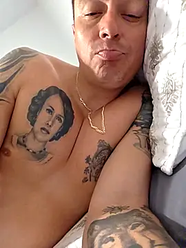 DoggiiDick online show from March 24, 8:35 pm