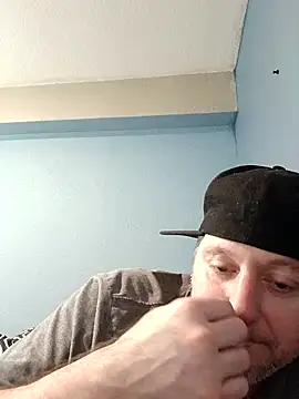 yoursextoy83 online show from March 12, 7:43 pm