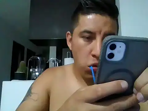 Sneyd10 online show from March 11, 4:41 am