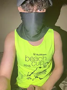 marouaN197 online show from April 7, 10:32 pm