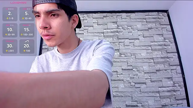 dave 925  online show from April 13, 7:58 pm