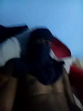 bisexualhornyboy  online show from March 5, 4:58 pm