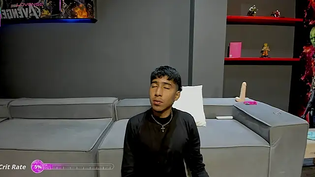 Ender h0tt online show from April 8, 2:15 pm