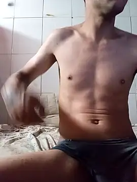 SeuDono  online show from March 23, 1:00 am