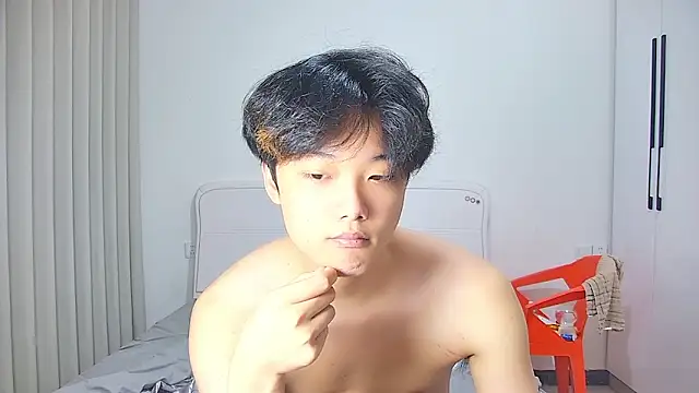 icecream-002 online show from June 2, 12:17 pm
