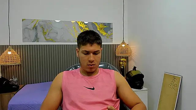 AlessandroFranco online show from July 2, 12:33 pm